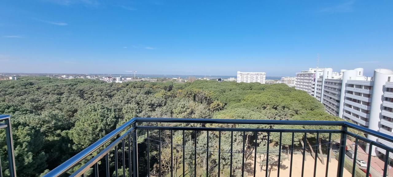 International Seaview Apartments Lignano Sabbiadoro Buitenkant foto